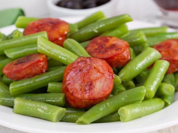 Smoked sausage and green beans.