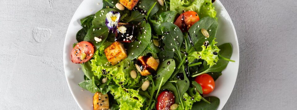 Tofu salad with sesame dressing.