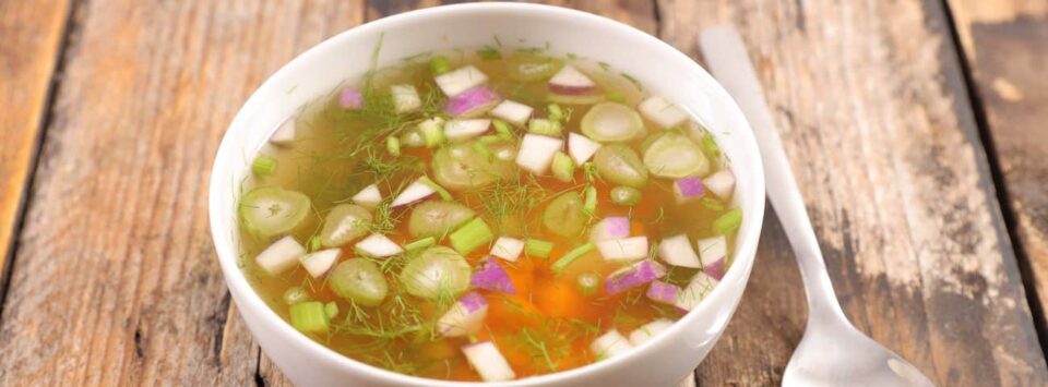 Vegan low-carb vegetable soup.