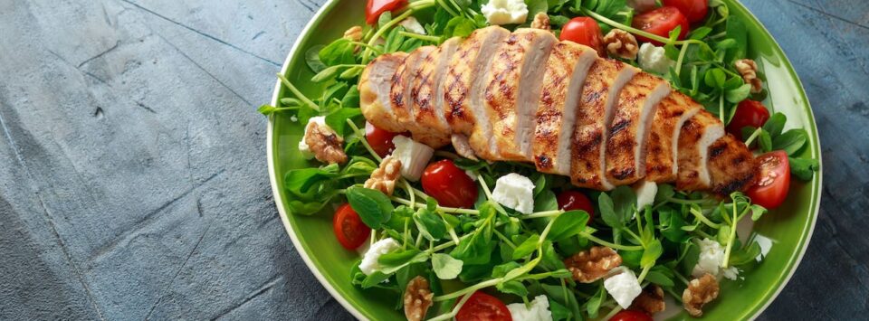 Grilled chicken with salad and feta.