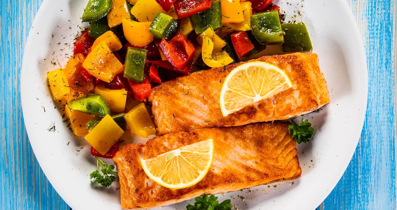 Salmon With Bell Pepper Recipe